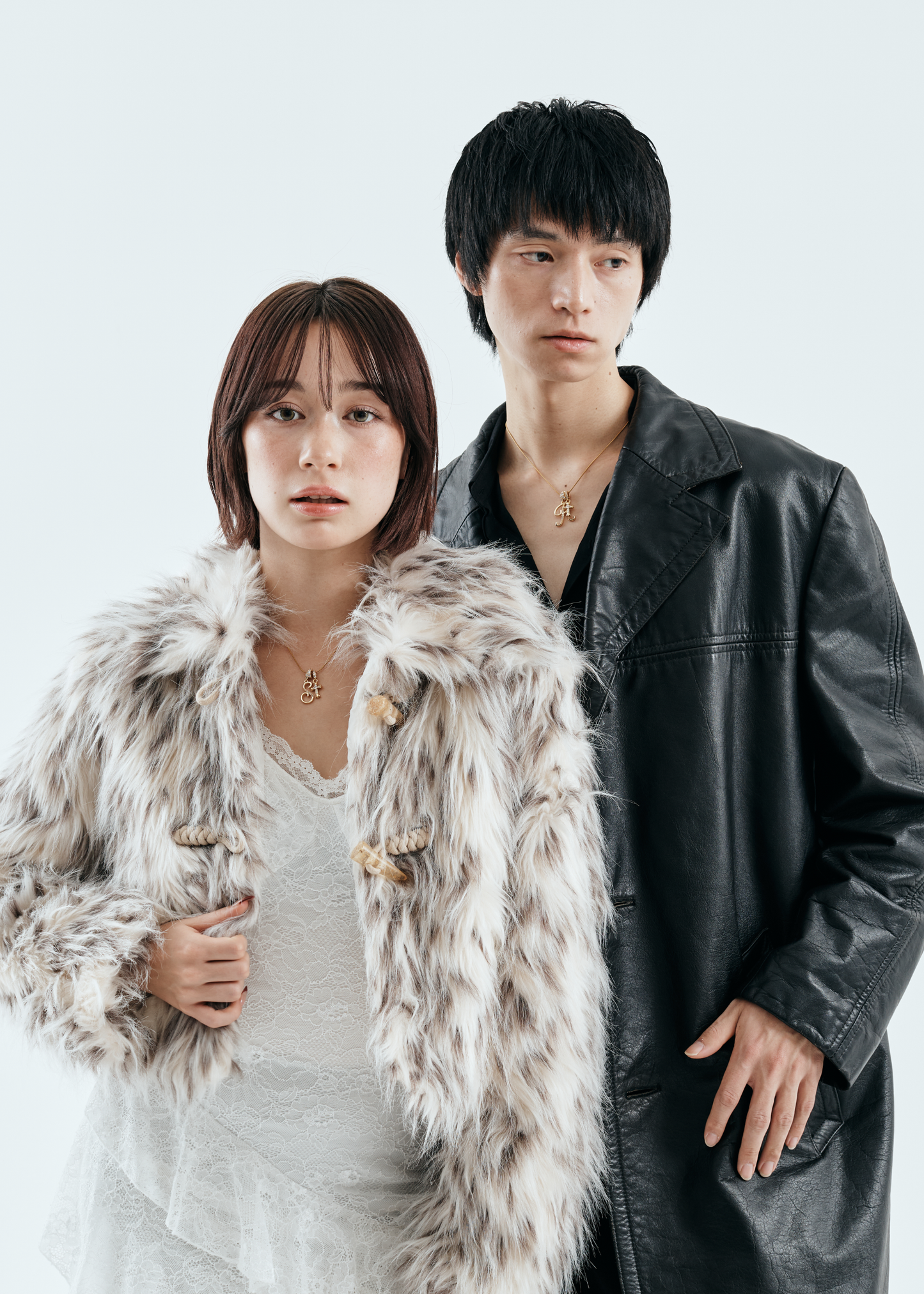 【プレゼントにおすすめ】お得なペアセット Sparkle Charm Necklace