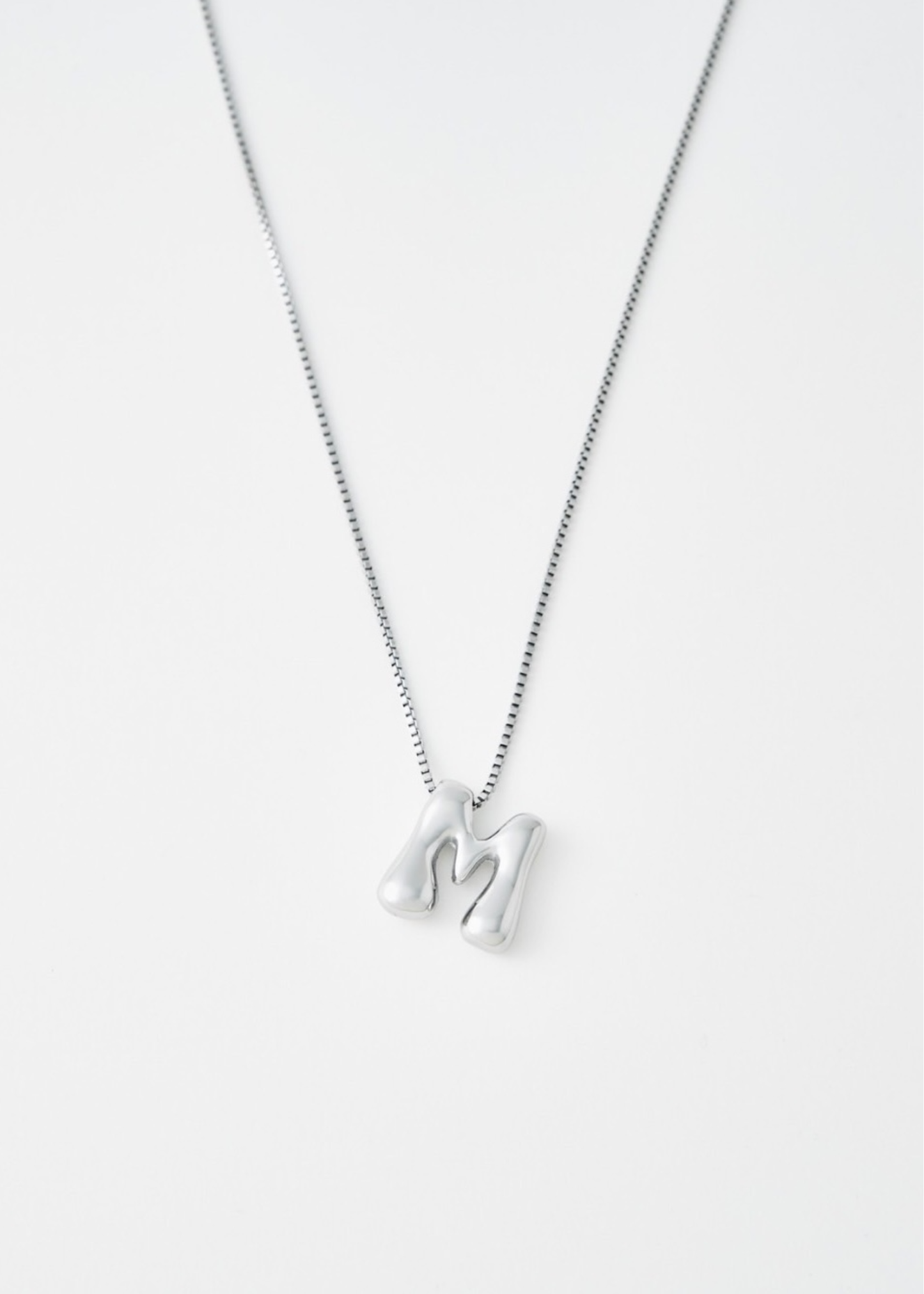 【プレゼントにおすすめ】お得なペアセット Bubble Letter Necklace