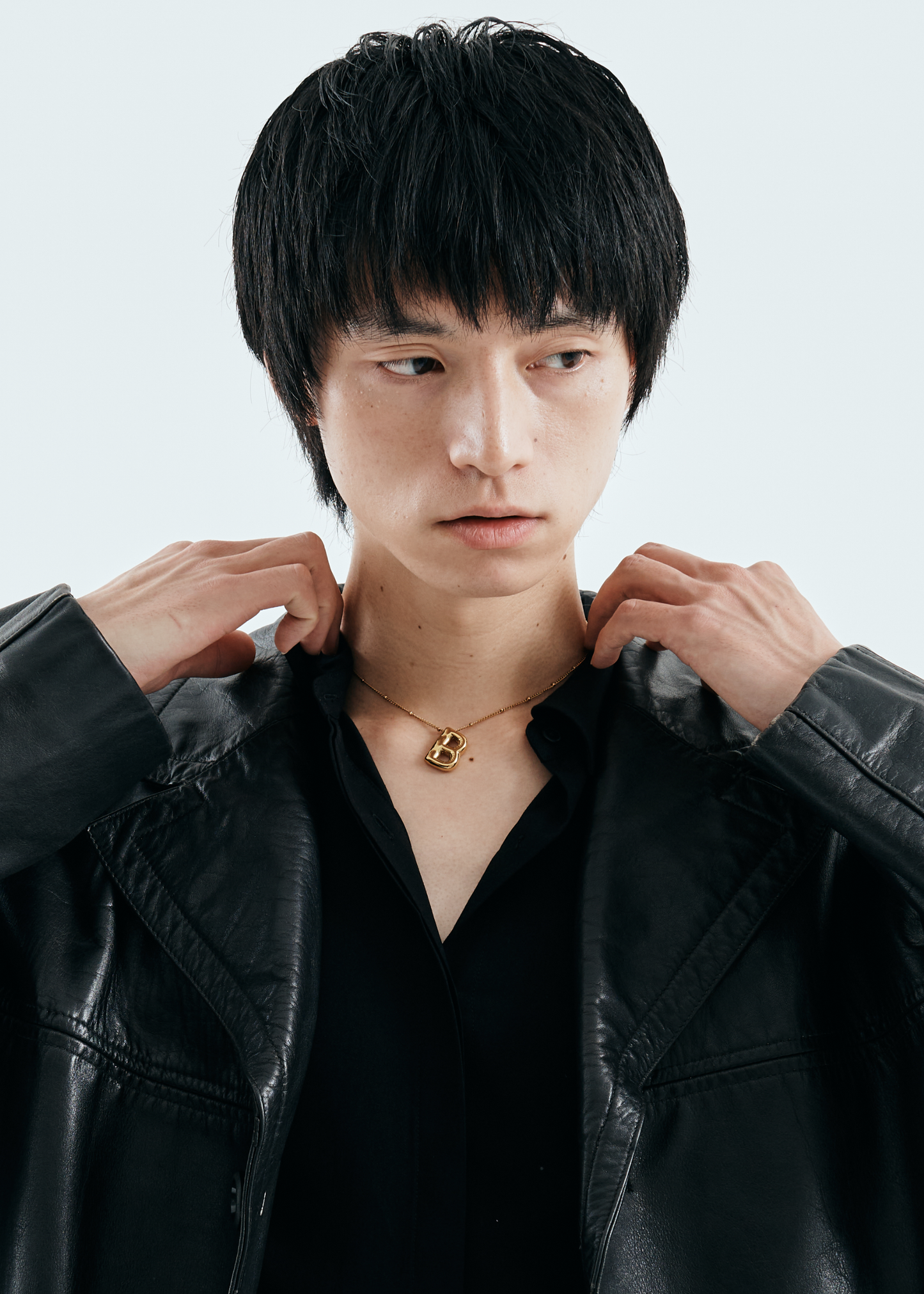 【プレゼントにおすすめ】お得なペアセット Bubble Letter Necklace